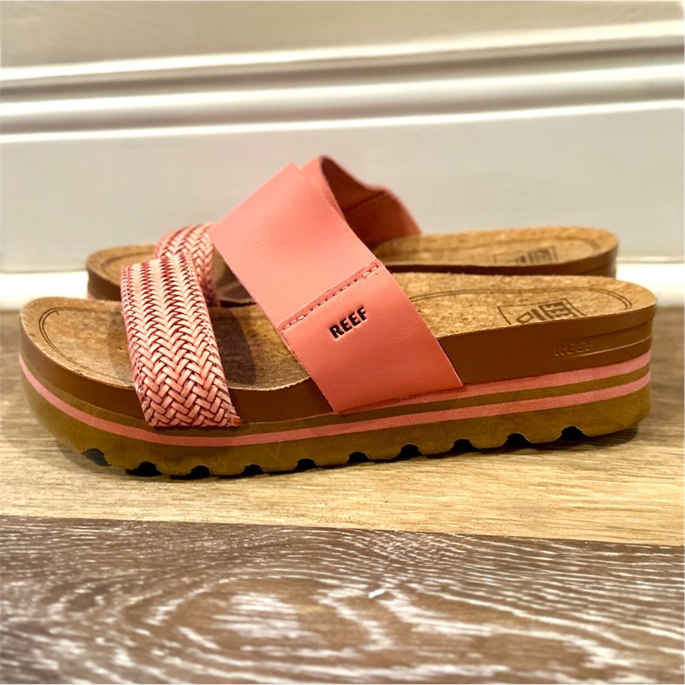 REEF Cushion Vista Hi Comfort Platform Sandal - Picture 6 of 10